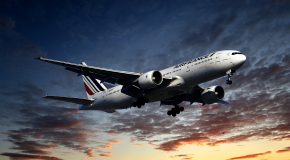 Billets d’avion – Quand Air France prélève des taxes non votées