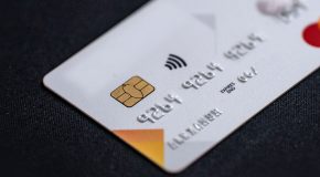 Billet de la Présidente – Fraude bancaire – Des progrès restent attendus sur le volet de la protection des consommateurs
