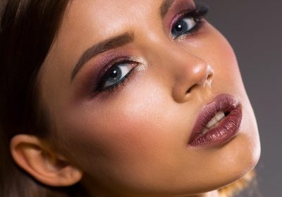 Nanoparticules – Elles envahissent incognito les cosmétiques scintillants