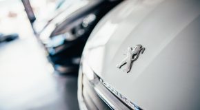 Autonomie des voitures électriques – Peugeot obligé de rembourser